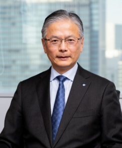 Shinya Hitomi President & CEO